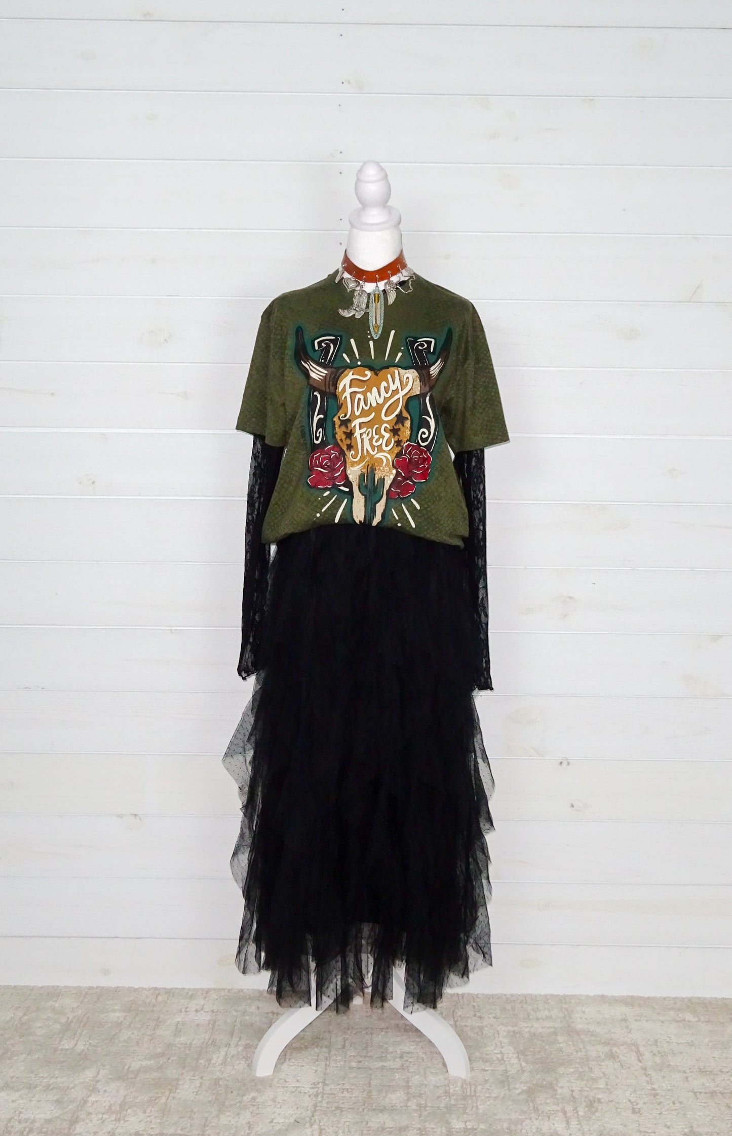 Fancy Free Graphic Tee