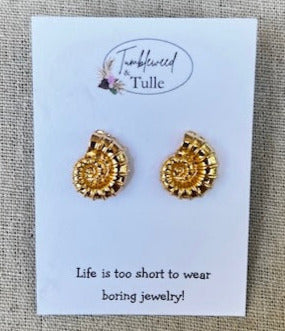 Golden Shell Earrings